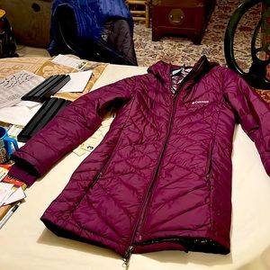 This is a Columbia coat, with an eggplant color, it has Omni-Heat lining.